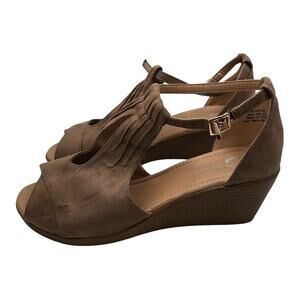 TPU Comfortfoam Womens Sz 9.5 Wedge Ankle Strap High Heel Shoes Beige